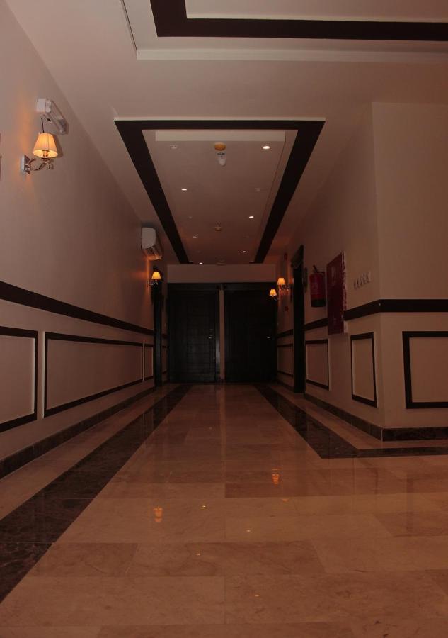 Holiday Plus - Al Nuzha Jeddah Exterior foto