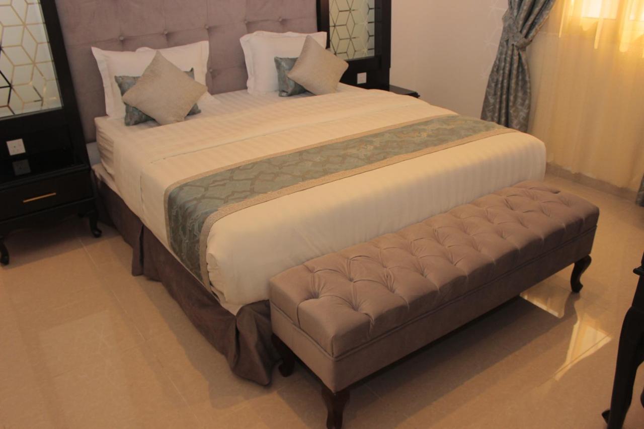 Holiday Plus - Al Nuzha Jeddah Exterior foto