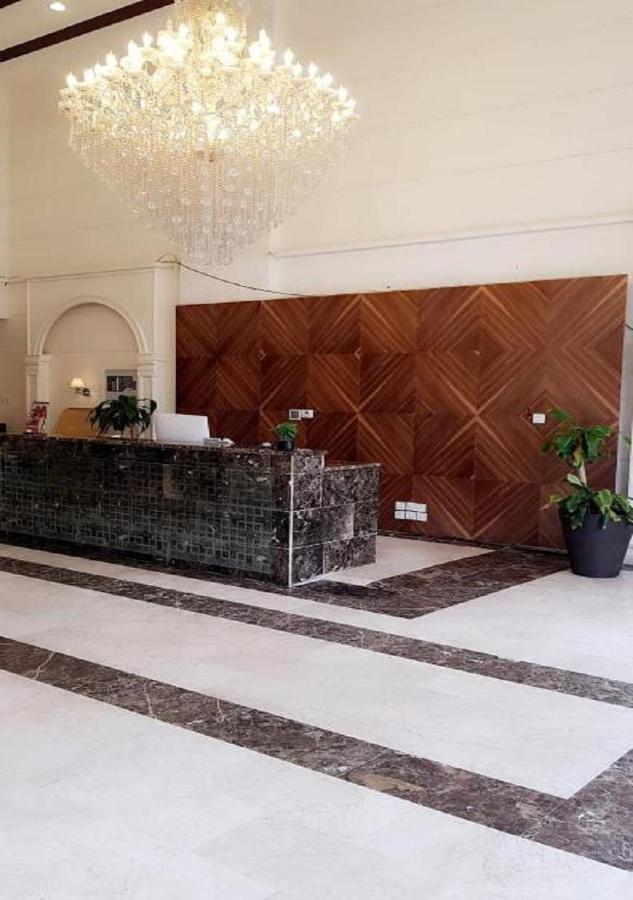 Holiday Plus - Al Nuzha Jeddah Exterior foto
