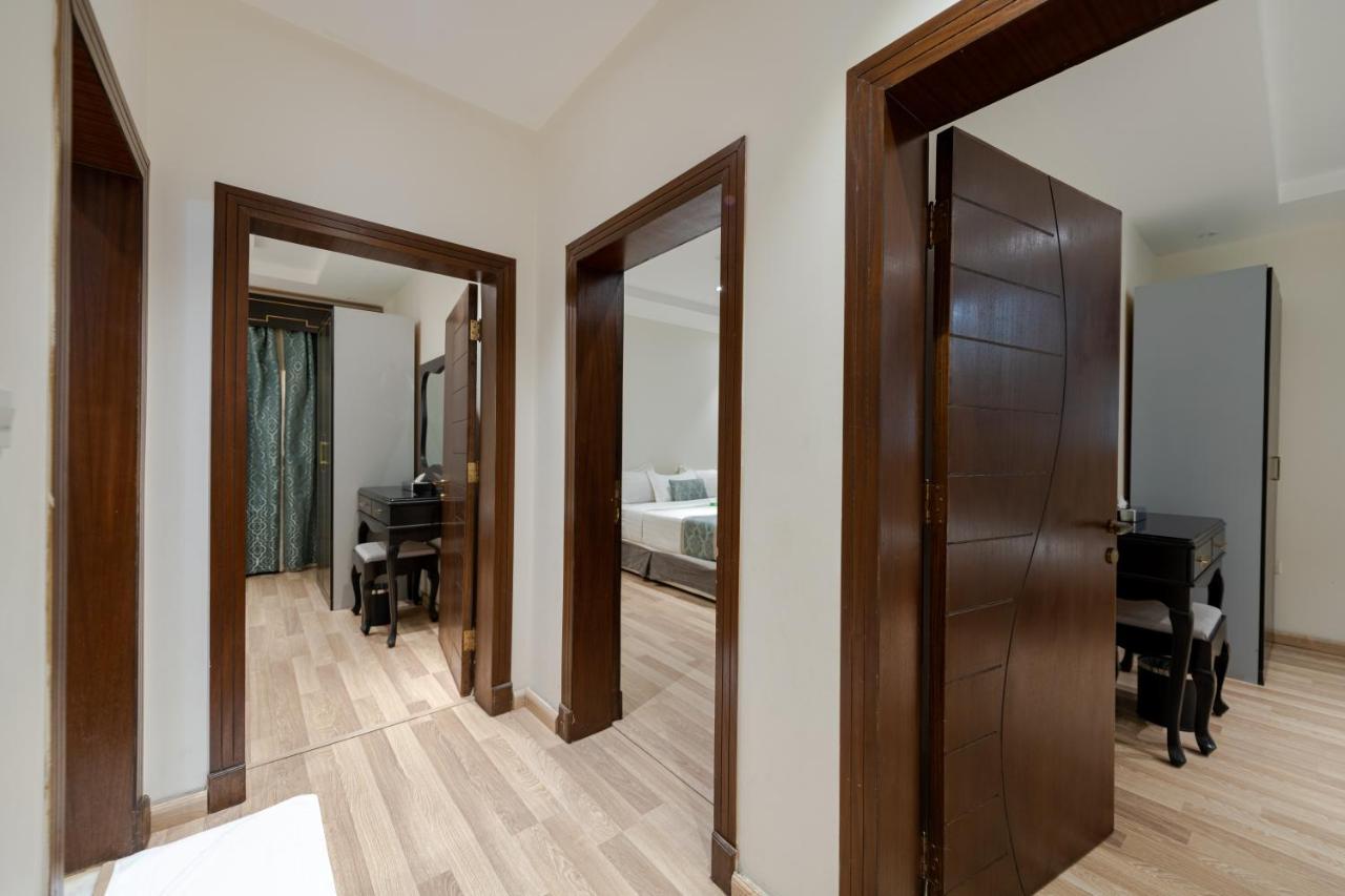 Holiday Plus - Al Nuzha Jeddah Exterior foto