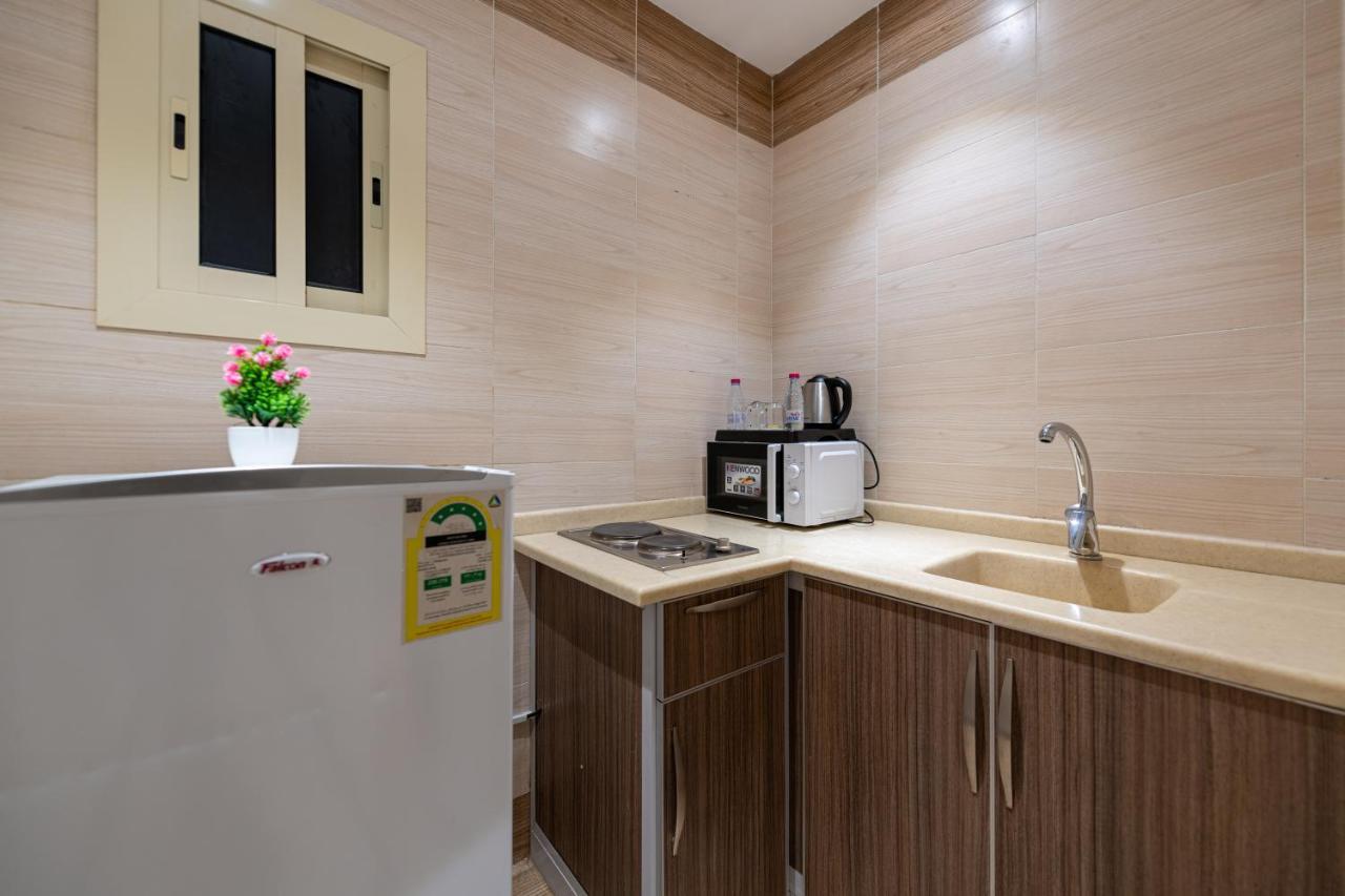 Holiday Plus - Al Nuzha Jeddah Exterior foto